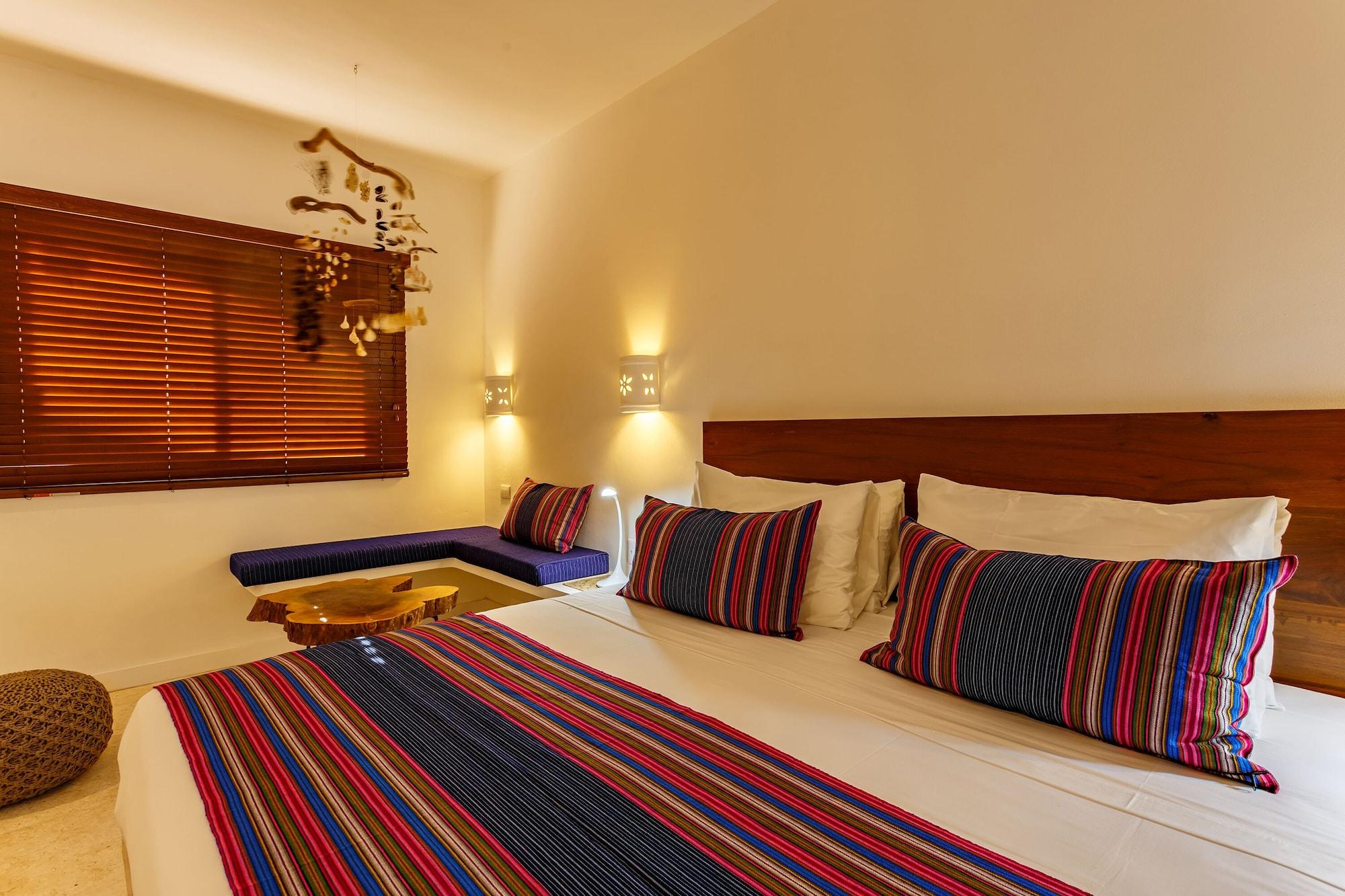 Hotel Hm Playa Del Carmen Esterno foto